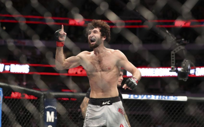 Забит Магомедшарипов победил Джереми Стивенса на UFC 235