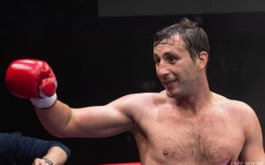Юрий Кашинский победил Оливье Вотрана в спорном бою