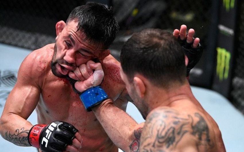 Фрэнки Эдгар победил Педро Муньоса в конкурентном бою на UFC on ESPN 15