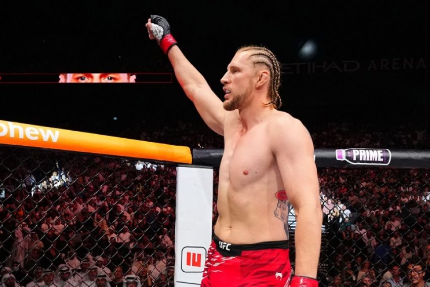 Слова Александра Волкова после победы над Жаилтоном Алмейдой на UFC 321