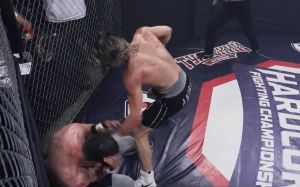 Видео боя Дмитрий "Анубис" Кузнецов - Абубакар "Добряк" Мамедов Hardcore Fighting