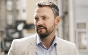 Энди Ли поделился прогнозом на бой между Мэнни Пакьяо и Эрроло Спенсом