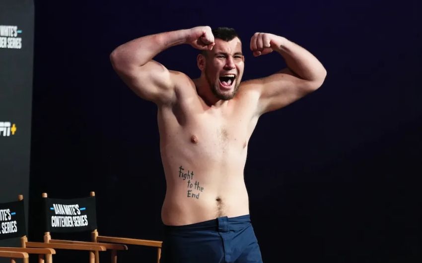 Данило Воеводкин посвятил свою победу на Contender Series погибшему чемпиону Европы по кикбоксингу