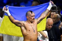 Александр Усик поздравил украинцев с Днем Независимости