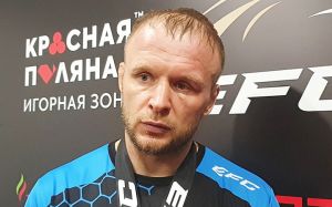 Шлеменко делает ставку на ударку в бою с Оливейрой