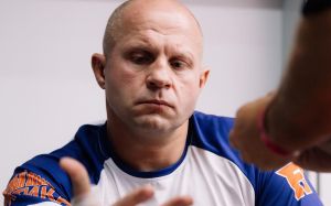 Олег Тактаров высказался о победе Емельяненко на Bellator 269: "Теперь его вытянут еще на три боя - все это очень опасно"