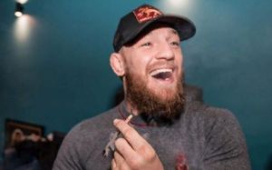 Маирбек Тайсумов заявил, что у него есть свидетельства употребления МакГрегором наркотиков
