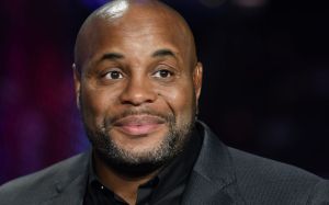 Даниэль Кормье дал ряд прогнозов относительно UFC в 2022 году