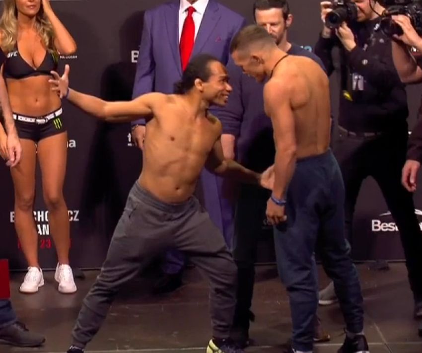 Видео боя Джон Додсон - Петр Ян UFC Fight Night 145