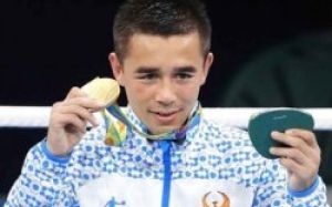 Хасанбой Дусматов — обладатель Кубка Вэла Баркера 2016 
