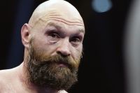 Боб Арум отговаривает Фьюри от возвращения на ринг: "С него достаточно"