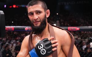 Кадыров — о победе Чимаева на UFC 294: "Он снова доказал, что по праву является одним из сильнейших бойцов современности"