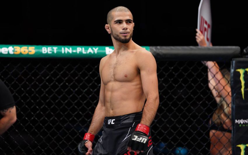Салихов видит Мокаева чемпионом UFC