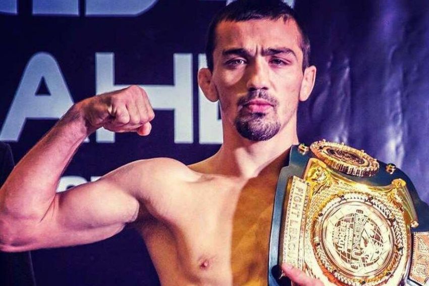 Экс-чемпион ACB Аскар Аскаров подписал контракт с UFC