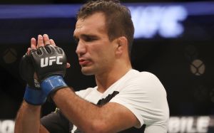 Рани Яя подерется с проспектом Рики Симоном на UFC 234
