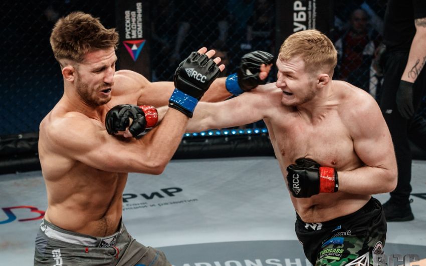 Экс-чемпион M-1 Global Артем Фролов подписал контракт с ACA
