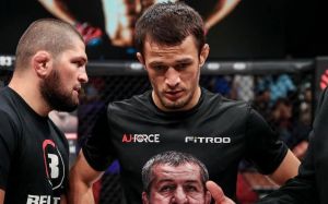 Усман Нурмагомедов подерется в Гран-при Bellator, есть соперник
