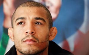 Жозе Алдо готов драться с Алексом Волкановски на турнире UFC 237