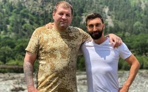 Менеджер Емельяненко прокомментировал заявление Александра по поводу предложения дважды подраться с Харитоновым