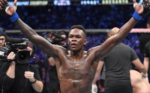 Исраэль Адесанья прокомментировал свою победу над Йоэлем Ромеро на UFC 248