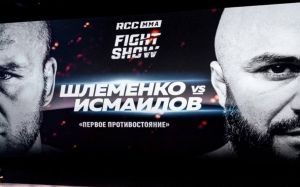 Бой Шлеменко с Исмаиловым покажут в кинотеатрах
