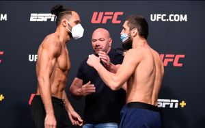 Видео боя Зелим Имадаев - Мичел Перейра UFC on ESPN+ 34