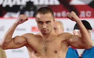 Сергей Липинец одержал победу нокаутом над Лео Заппавинья