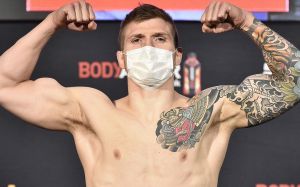 Результаты взвешивания турнира UFC on ESPN 10: Джессика Ай - Синтия Калвилльо