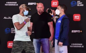 Церемония взвешивания и битвы взглядов перед UFC Fight Night 172: Дейвисон Фигейреду - Джозеф Бенавидез 2