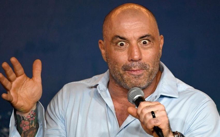 Джо Роган рассказал, как переболел коронавирусом