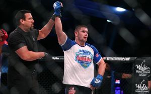 Валентин Молдавский подерется с Тимоти Джонсоном на турнире Bellator 225 в сентябре
