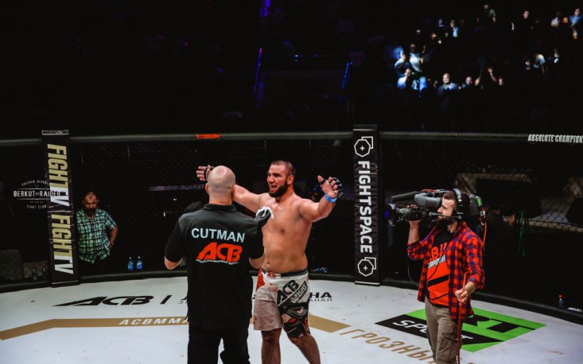 Итоги ACB 67: Вахаев и Берхамов стали чемпионами на глазах у Кадырова 